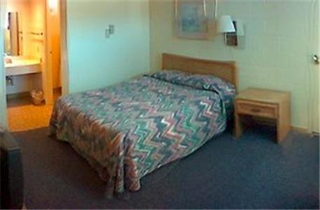 HOTEL 1ST TRAVEL INN OAKLEY, KS 2* (United States) - from US$ 49 | BOOKED